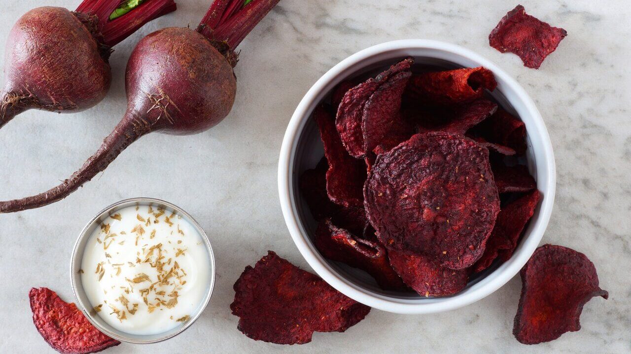 Dried beetroot chips make excellent veggie snacks that are healthy.